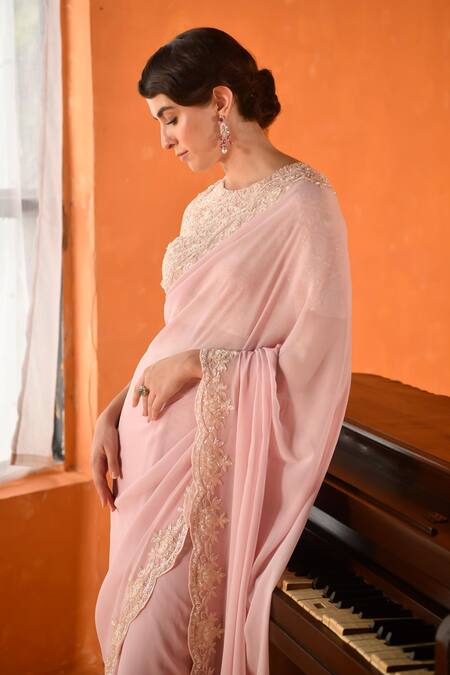 Summer By Priyanka Gupta_Pink Georgette Embroidery, Sequins Round Neck Chandelier Saree Set_Online_at_Aza_Fashions