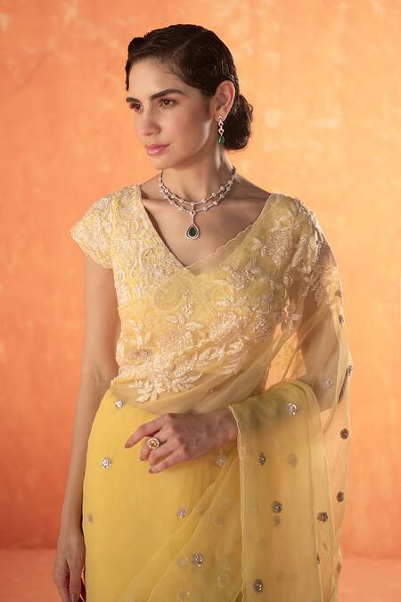 Summer By Priyanka Gupta_Yellow Organza, Georgette Sequins, Embroidery V-neck Sparrow Saree_Online_at_Aza_Fashions