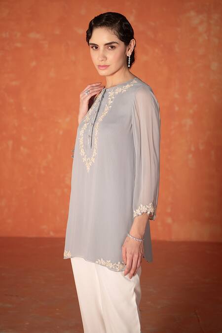 Summer By Priyanka Gupta Blue Georgette Embroidery Round Neck Stone Adena Tunic Online at Aza Fashions Summer By Priyanka Gupta_Blue Georgette Embroidery Round Neck Stone Adena Tunic_Online_at_Aza_Fashions