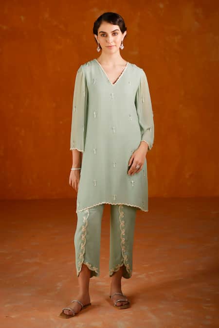 Summer by Priyanka Gupta Bow Co-ord Set 