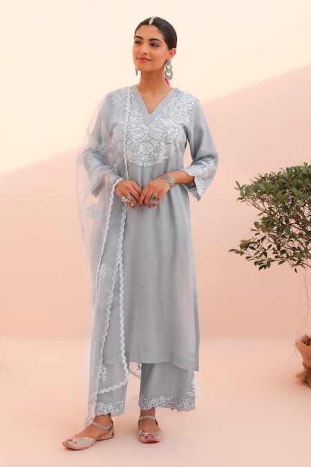 Charu Makkar Blue Tissue Chanderi Embroidered Kurta Set 