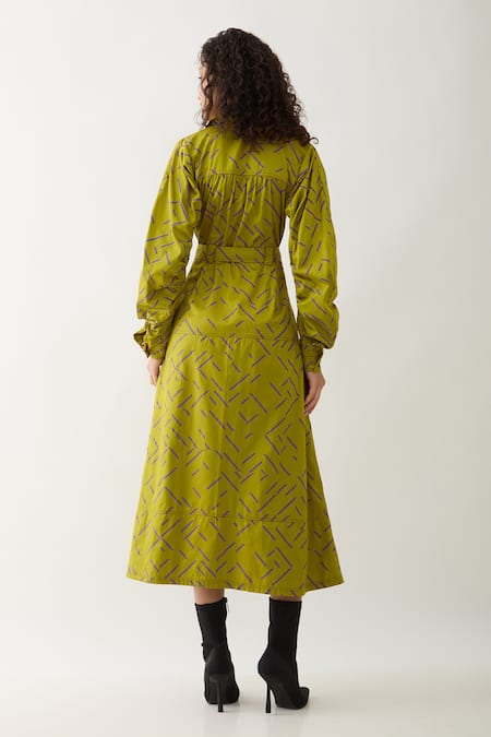 Shop Son Of A Noble Snob Green Cotton Satin Collared Leaf Pathway Print Midi Dress at Aza Fashions Shop_Son Of A Noble Snob_Green Cotton Satin Collared Leaf Pathway Print Midi Dress _at_Aza_Fashions