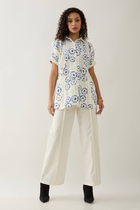 Buy Son Of A Noble Snob Off White Cotton Satin Collared Demure Anther Print Shirt Online at Aza Fashions Buy_Son Of A Noble Snob_Off White Cotton Satin Collared Demure Anther Print Shirt _Online_at_Aza_Fashions