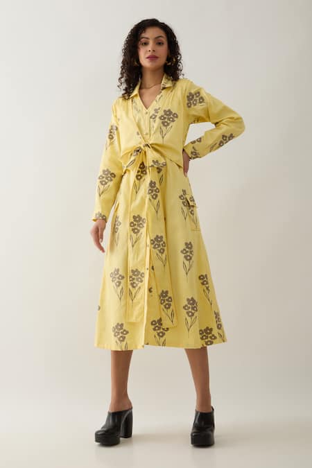 Son of A Noble Snob Yellow Cotton Satin Collared Lemon Farm Print Midi Dress 