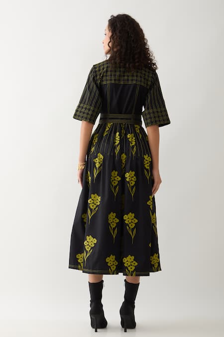 Shop Son Of A Noble Snob Black Cotton Satin Collared Mamba Farm Print Midi Dress at Aza Fashions Shop_Son Of A Noble Snob_Black Cotton Satin Collared Mamba Farm Print Midi Dress _at_Aza_Fashions