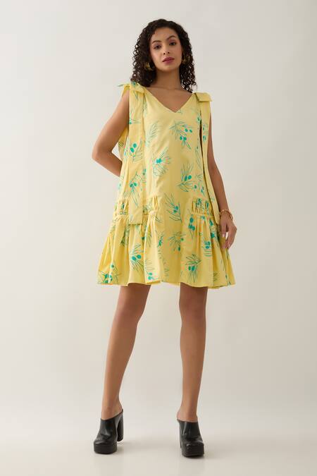 Son Of A Noble Snob Yellow Cotton Satin V-neck Lemon Grape Print Dress at Aza Fashions Son Of A Noble Snob_Yellow Cotton Satin V-neck Lemon Grape Print Dress _at_Aza_Fashions