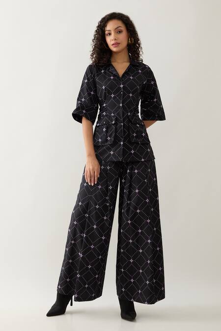 Buy Son Of A Noble Snob Black Cotton Satin Collared Barbed Print Relaxed Fit Shirt Online at Aza Fashions Buy_Son Of A Noble Snob_Black Cotton Satin Collared Barbed Print Relaxed Fit Shirt _Online_at_Aza_Fashions