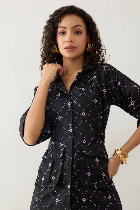 Son Of A Noble Snob Black Cotton Satin Collared Barbed Print Relaxed Fit Shirt at Aza Fashions Son Of A Noble Snob_Black Cotton Satin Collared Barbed Print Relaxed Fit Shirt _at_Aza_Fashions