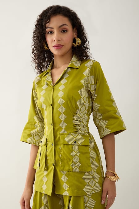 Shop Son Of A Noble Snob Green Cotton Satin Collared Leaf Barbed Print Shirt at Aza Fashions Shop_Son Of A Noble Snob_Green Cotton Satin Collared Leaf Barbed Print Shirt _at_Aza_Fashions