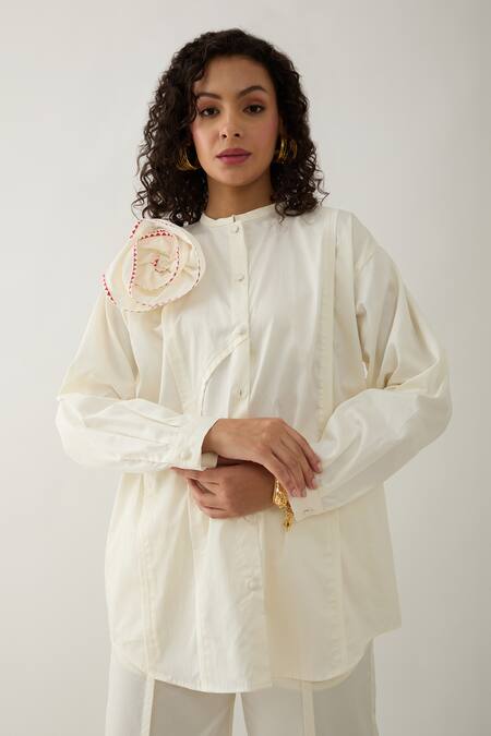 Shop Son Of A Noble Snob Off White Cotton Satin Fabric Flowers Mandarin Rosette Asymmetric Panel Shirt Shop_Son Of A Noble Snob_Off White Cotton Satin Fabric Flowers Mandarin Rosette Asymmetric Panel Shirt
