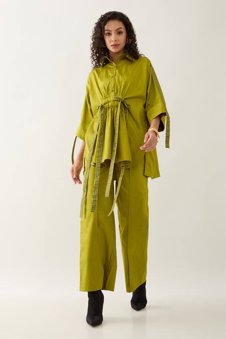 Son Of A Noble Snob Green Cotton Satin Collared Leaf Sherry Shirt With Belt Online at Aza Fashions Son Of A Noble Snob_Green Cotton Satin Collared Leaf Sherry Shirt With Belt _Online_at_Aza_Fashions