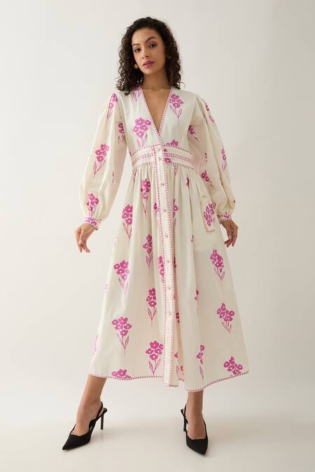 Son Of A Noble Snob Off White Cotton Satin V-neck Solace Fit-and-flare Midi Dress Online at Aza Fashions Son Of A Noble Snob_Off White Cotton Satin V-neck Solace Fit-and-flare Midi Dress _Online_at_Aza_Fashions