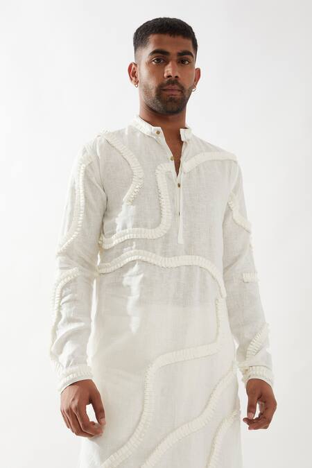 Buy Son Of A Noble Snob White Linen Felix Kurta Set Online at Aza Fashions Buy_Son Of A Noble Snob_White Linen Felix Kurta Set _Online_at_Aza_Fashions