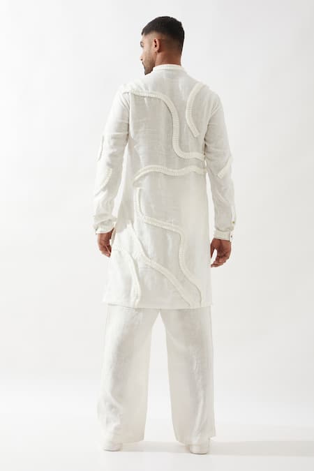 Shop Son Of A Noble Snob White Linen Felix Kurta Set at Aza Fashions Shop_Son Of A Noble Snob_White Linen Felix Kurta Set _at_Aza_Fashions