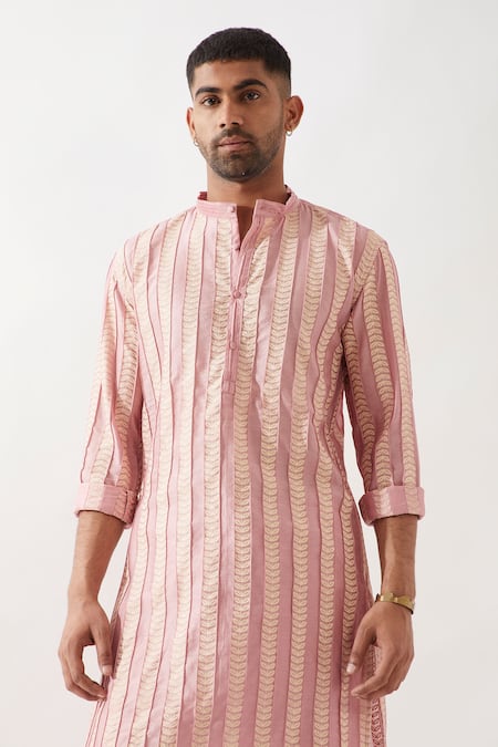 Son Of A Noble Snob Pink Chanderi Silk Printed Kurta Set at Aza Fashions Son Of A Noble Snob_Pink Chanderi Silk Printed Kurta Set _at_Aza_Fashions