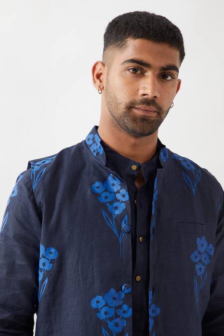 Son Of A Noble Snob Navy Linen Patchwork Floral Print Bundi Kurta Set at Aza Fashions Son Of A Noble Snob_Navy Linen Patchwork Floral Print Bundi Kurta Set _at_Aza_Fashions