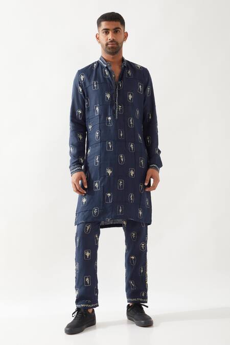 Son Of A Noble Snob Navy Linen Slate Stamp Kurta Set Online at Aza Fashions Son Of A Noble Snob_Navy Linen Slate Stamp Kurta Set _Online_at_Aza_Fashions