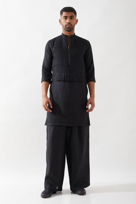 Son Of A Noble Snob Black Linen Basket Weave Kurta Set Online at Aza Fashions Son Of A Noble Snob_Black Linen Basket Weave Kurta Set _Online_at_Aza_Fashions