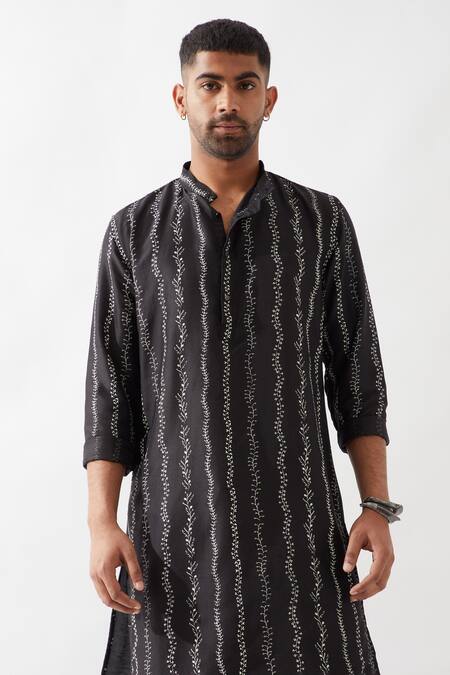 Son Of A Noble Snob Black Silk Irvin Vine Kurta Set at Aza Fashions Son Of A Noble Snob_Black Silk Irvin Vine Kurta Set _at_Aza_Fashions