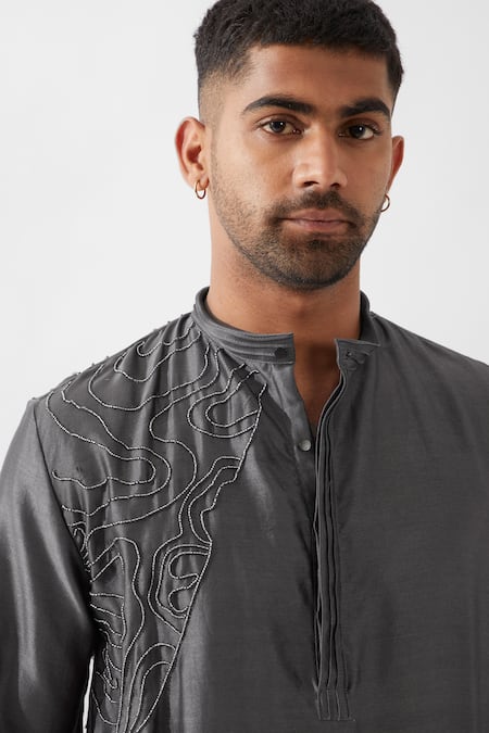 Son Of A Noble Snob_Gray Chanderi Silk Beads, Embroidery Hand Kurta Set _at_Aza_Fashions