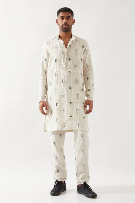 Son Of A Noble Snob Ivory Linen Slate Stamp Kurta Set at Aza Fashions Son Of A Noble Snob_Ivory Linen Slate Stamp Kurta Set _at_Aza_Fashions