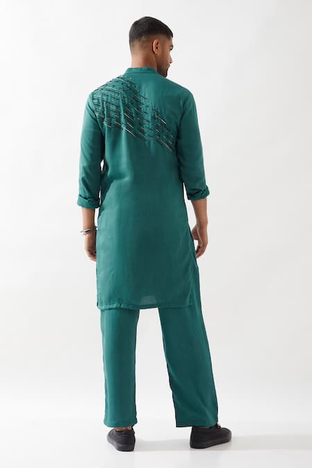 Son Of A Noble Snob Embroidered Emerald Kurta Set 