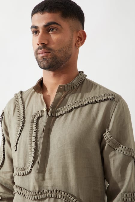 Son Of A Noble Snob Olive Green Linen Caterpillar Texture Kurta Set at Aza Fashions Son Of A Noble Snob_Olive Green Linen Caterpillar Texture Kurta Set _at_Aza_Fashions