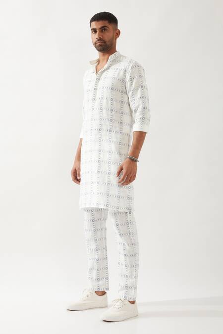Shop Son Of A Noble Snob White Linen Printed Slim Fit Kurta Set Online at Aza Fashions Shop_Son Of A Noble Snob_White Linen Printed Slim Fit Kurta Set _Online_at_Aza_Fashions