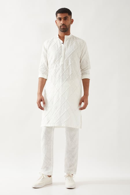 Son of A Noble Snob White Printed Slim Fit Kurta Set 