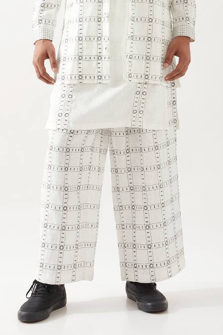 Buy_Son Of A Noble Snob_White Linen Applique Printed Bundi Kurta Trouser Set 