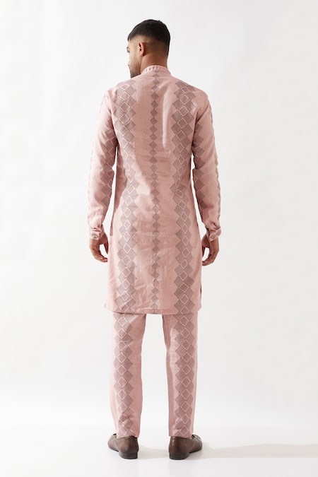 Shop Son Of A Noble Snob Pink Linen Printed Slim Fit Kurta Set at Aza Fashions Shop_Son Of A Noble Snob_Pink Linen Printed Slim Fit Kurta Set _at_Aza_Fashions