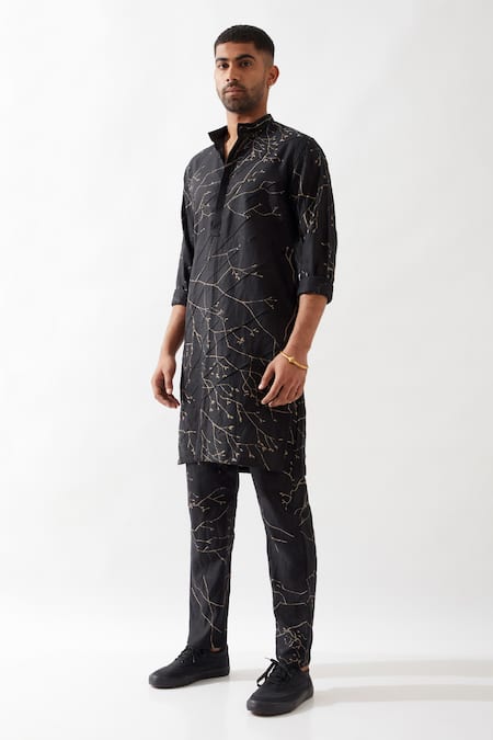 Son Of A Noble Snob Black Linen Printed Kurta Set Online at Aza Fashions Son Of A Noble Snob_Black Linen Printed Kurta Set _Online_at_Aza_Fashions