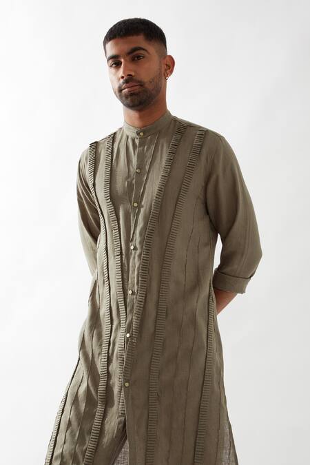 Son Of A Noble Snob Olive Green Linen Kaden Kurta Set at Aza Fashions Son Of A Noble Snob_Olive Green Linen Kaden Kurta Set _at_Aza_Fashions