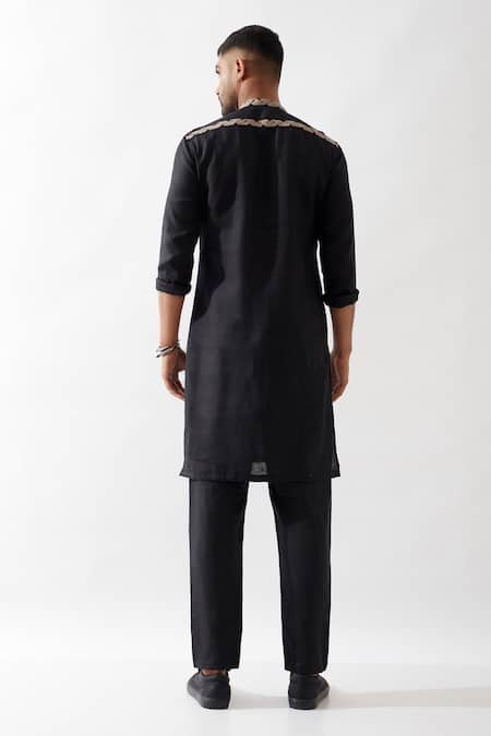 Shop Son Of A Noble Snob Black Linen Lloyd Kurta Set at Aza Fashions Shop_Son Of A Noble Snob_Black Linen Lloyd Kurta Set _at_Aza_Fashions