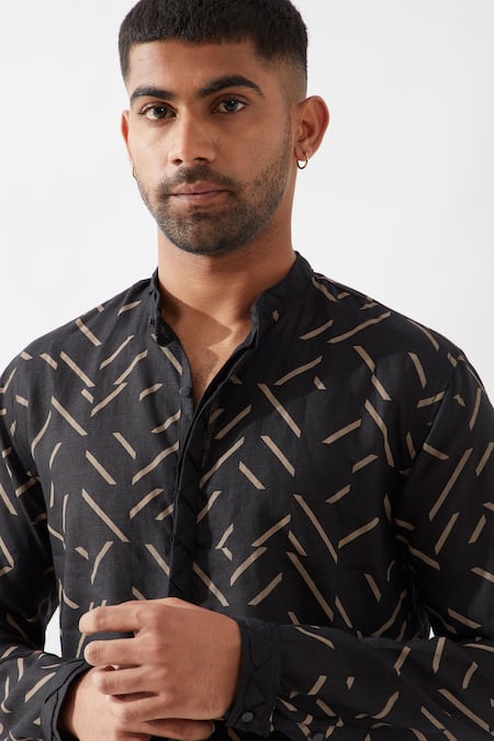 Buy Son Of A Noble Snob Black Linen Applique Printed Slim Fit Kurta Set Buy_Son Of A Noble Snob_Black Linen Applique Printed Slim Fit Kurta Set