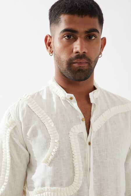 Buy Son Of A Noble Snob White Linen Felix Kurta In Buy_Son Of A Noble Snob_White Linen Felix Kurta In