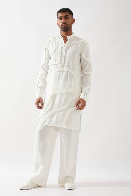 Shop Son Of A Noble Snob White Linen Felix Kurta In Shop_Son Of A Noble Snob_White Linen Felix Kurta In