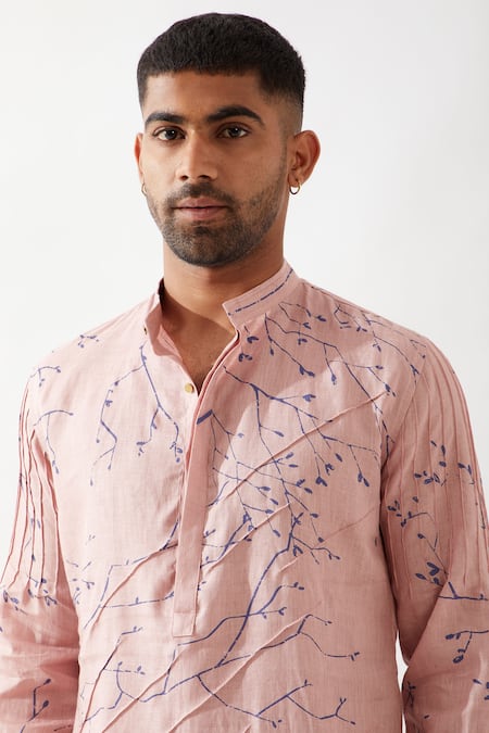 Shop Son Of A Noble Snob Pink Linen Slim Fit Printed Kurta Online at Aza Fashions Shop_Son Of A Noble Snob_Pink Linen Slim Fit Printed Kurta _Online_at_Aza_Fashions