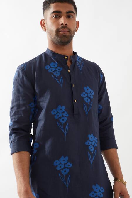 Buy_Son Of A Noble Snob_Navy Linen Embroidery Printed Slim Fit Kurta 