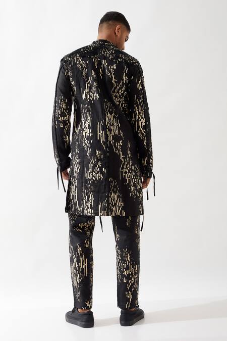 Son Of A Noble Snob Black Linen Slim Fit Printed Kurta at Aza Fashions Son Of A Noble Snob_Black Linen Slim Fit Printed Kurta _at_Aza_Fashions
