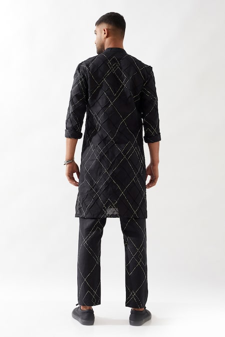 Son Of A Noble Snob Slim Fit Black Printed Kurta 
