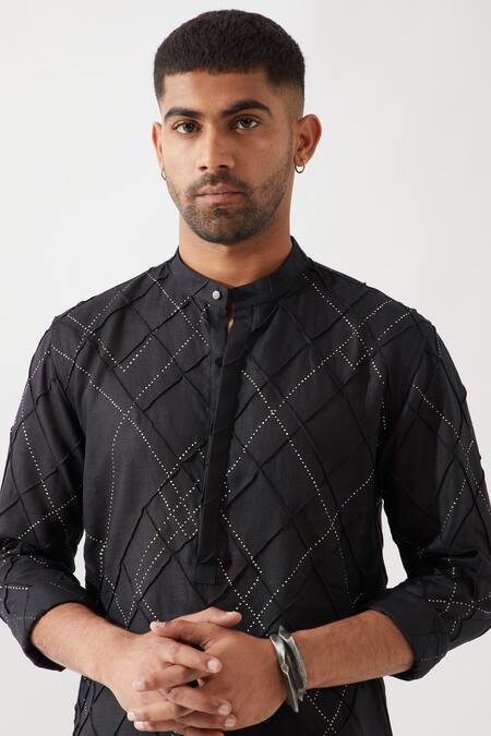 Buy_Son Of A Noble Snob_Black Linen Slim Fit Printed Kurta 