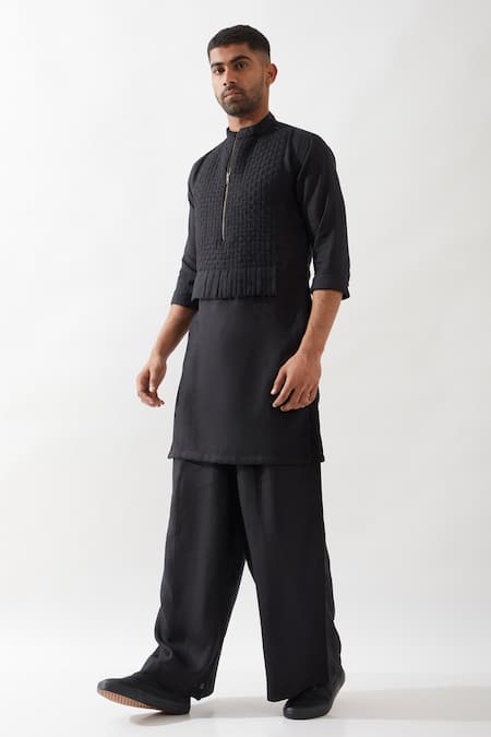 Buy Son Of A Noble Snob Black Linen Slim Fit Designer Kurta Online at Aza Fashions Buy_Son Of A Noble Snob_Black Linen Slim Fit Designer Kurta _Online_at_Aza_Fashions
