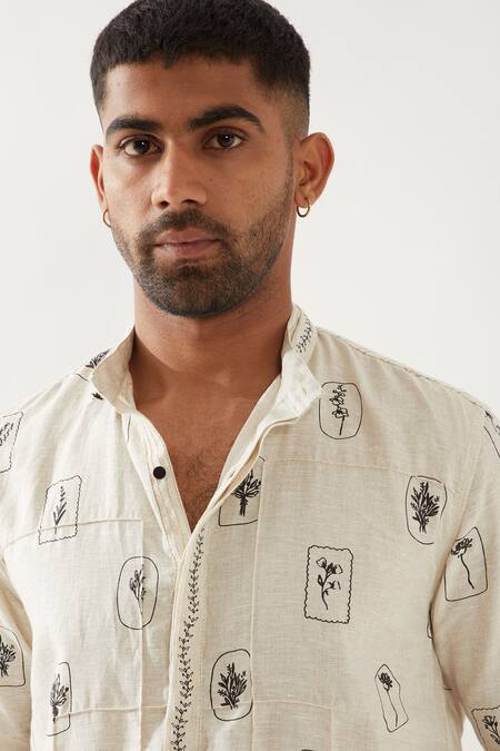 Son Of A Noble Snob_Ivory Linen Slate Stamp Kurta _Online_at_Aza_Fashions