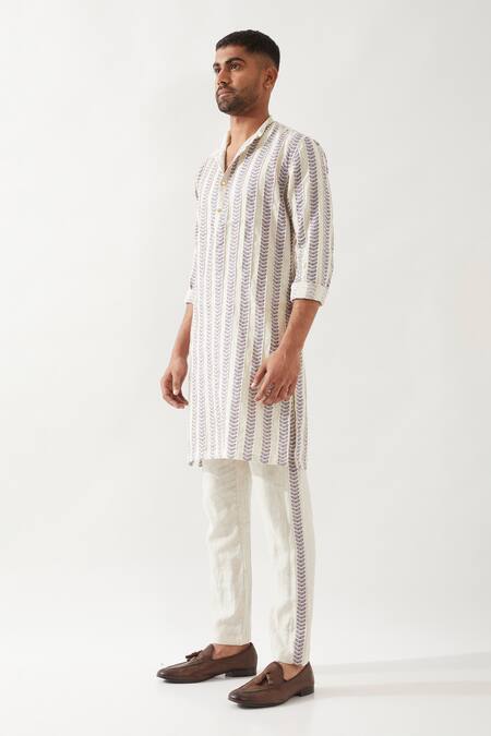 Buy Son Of A Noble Snob Ivory Linen Printed Slim Fit Kurta Online at Aza Fashions Buy_Son Of A Noble Snob_Ivory Linen Printed Slim Fit Kurta _Online_at_Aza_Fashions