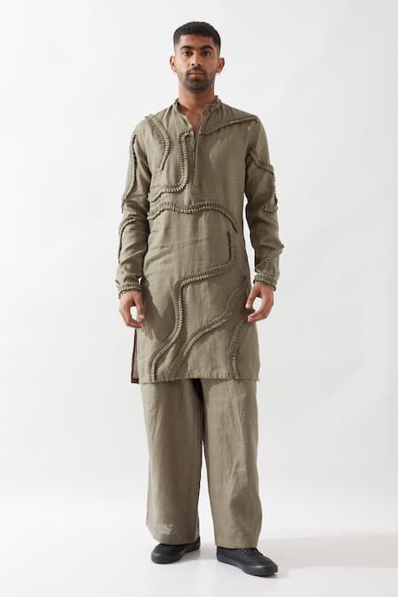 Son Of A Noble Snob Olive Green Linen Caterpillar Texture Kurta at Aza Fashions Son Of A Noble Snob_Olive Green Linen Caterpillar Texture Kurta _at_Aza_Fashions