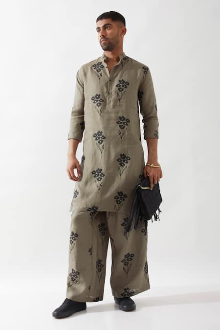 Son Of A Noble Snob Olive Green Linen Printed Slim Fit Kurta at Aza Fashions Son Of A Noble Snob_Olive Green Linen Printed Slim Fit Kurta _at_Aza_Fashions