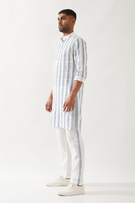 Buy_Son Of A Noble Snob_White Linen Blake Catkin Printed Slim Fit Kurta _Online_at_Aza_Fashions