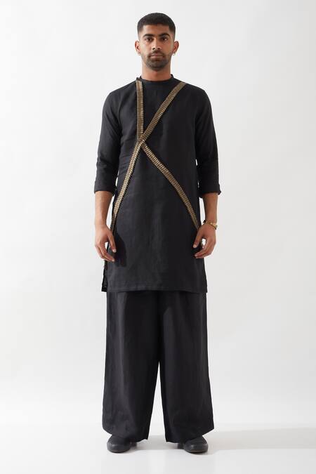 Shop_Son Of A Noble Snob_Black Linen Caterpillar Texture Kurta _Online_at_Aza_Fashions