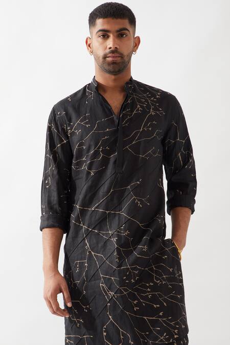 Son Of A Noble Snob Black Linen Slim Fit Printed Kurta at Aza Fashions Son Of A Noble Snob_Black Linen Slim Fit Printed Kurta _at_Aza_Fashions